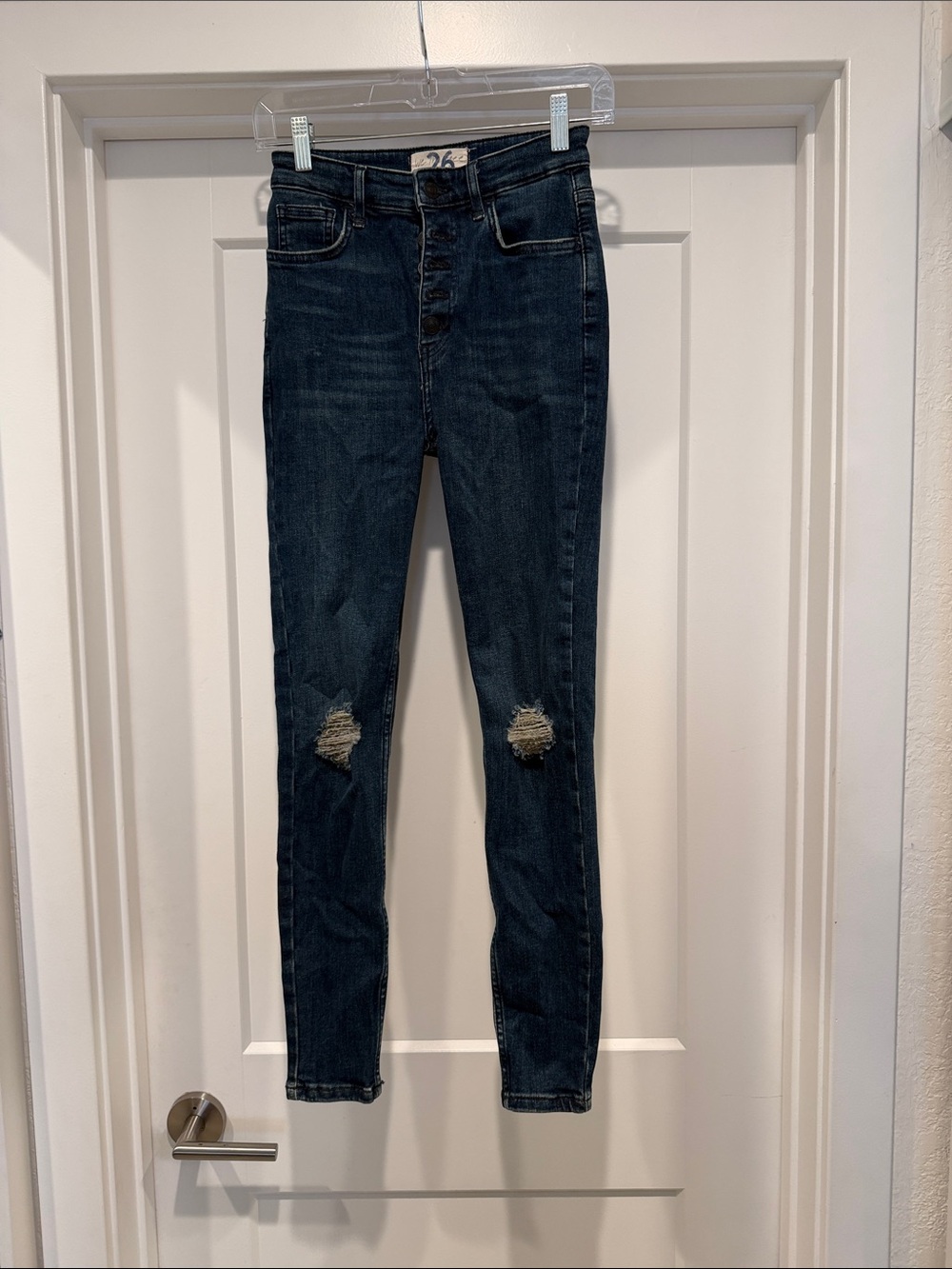 We The Free Dark Blue Skinny Jeans with Knee Distress